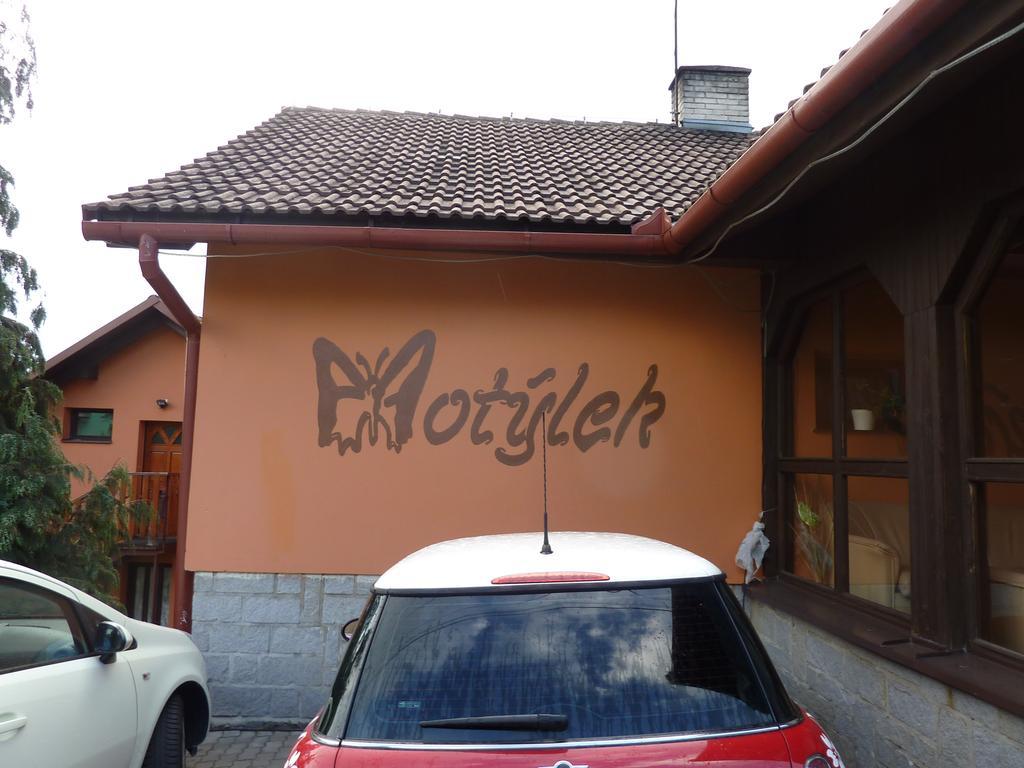 Penzion Motylek Vřesina Zewnętrze zdjęcie